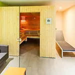 Отель Zenitude Alpexpo Гренобль