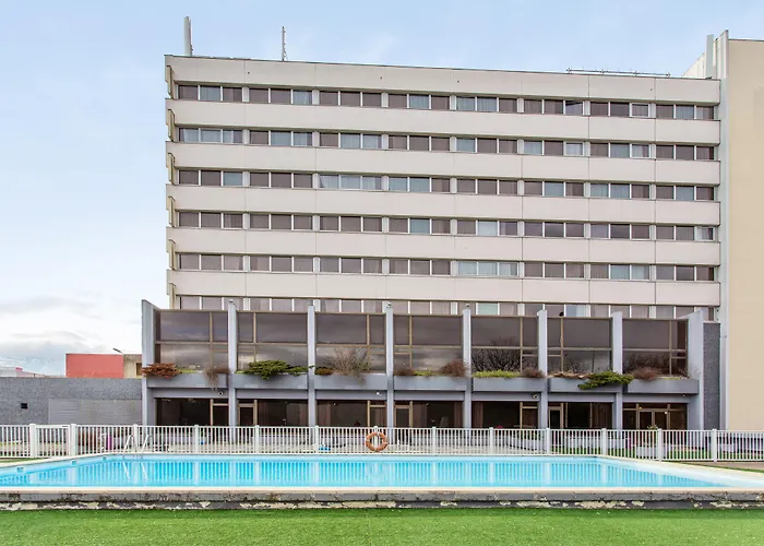 Zenitude Alpexpo Hotel 3*